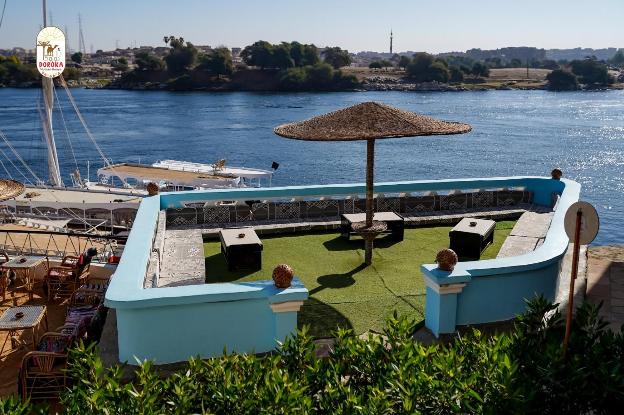 Doroka Nubian House Hostel Aswan Bagian luar foto