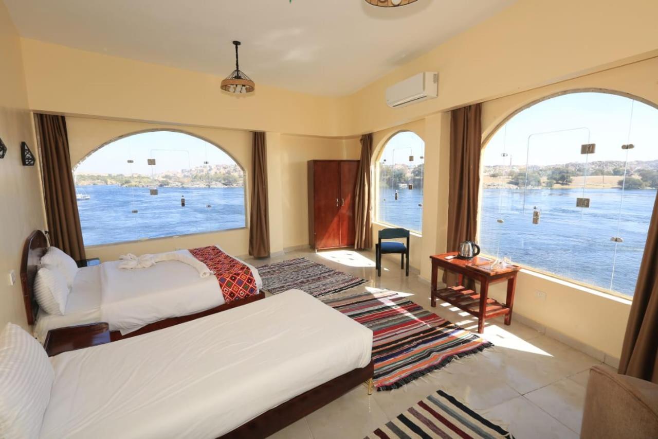 Doroka Nubian House Hostel Aswan Bagian luar foto